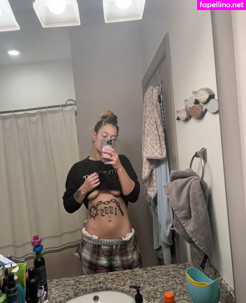 Scumbrat_, laaavlemonade, lauralemonade_ Nude Leaked OnlyFans Photo #MsepBMb8c9