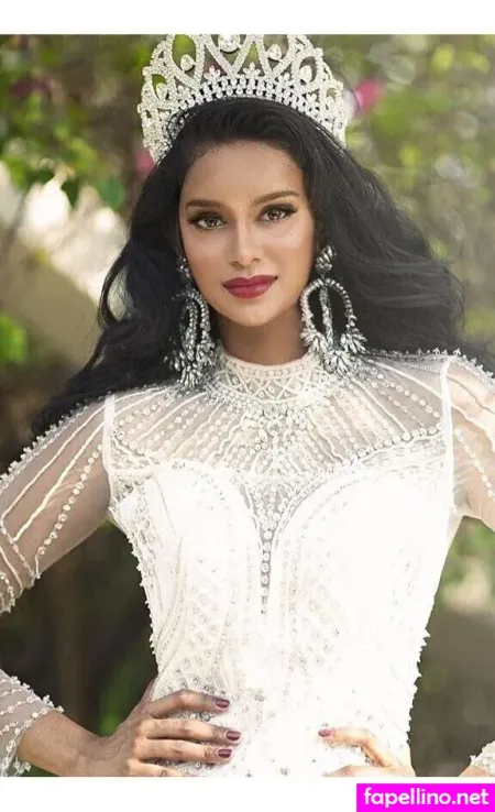 Laanya Ezraa Asogan OnlyFans Thumbnail #bBbKEqMnji