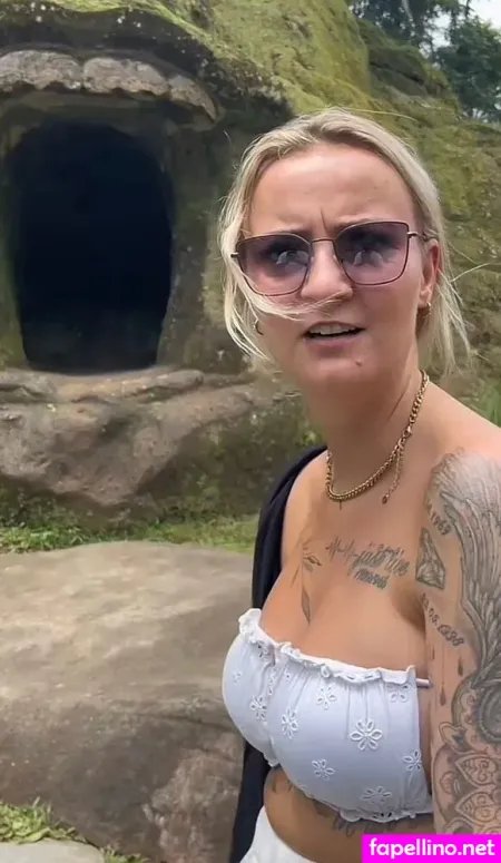 Laberrhababer Sarah OnlyFans Thumbnail #282S03DdqX