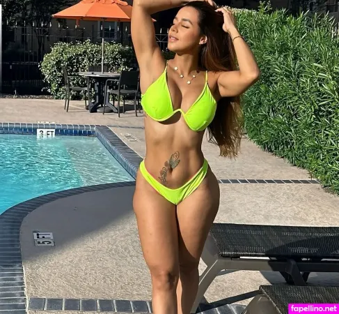 Labrujitakiss OnlyFans Thumbnail #kOMOej6ORT