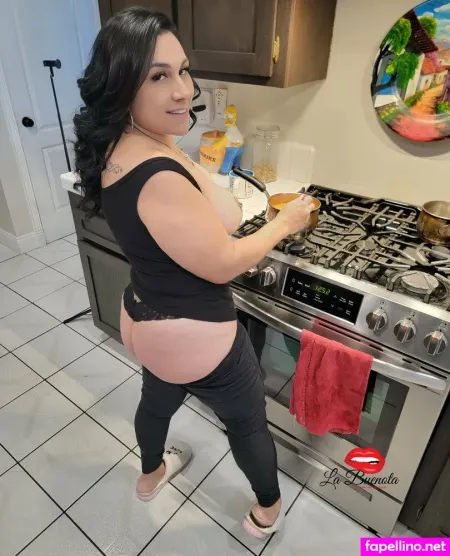 Labuenota OnlyFans Thumbnail #EvlX0gNCMR