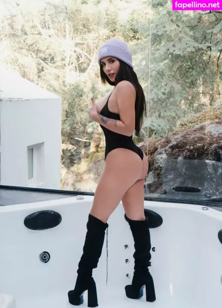 Lacasaonlymx OnlyFans Thumbnail #vEzKGOtGOs