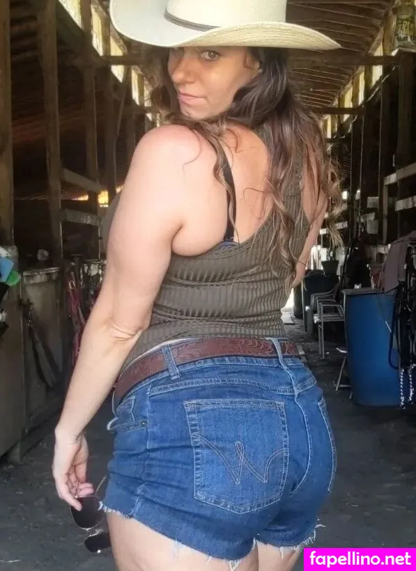 lacenlavender, spurs_n_lace Nude Leaked OnlyFans Photo #9jQd30RbSl