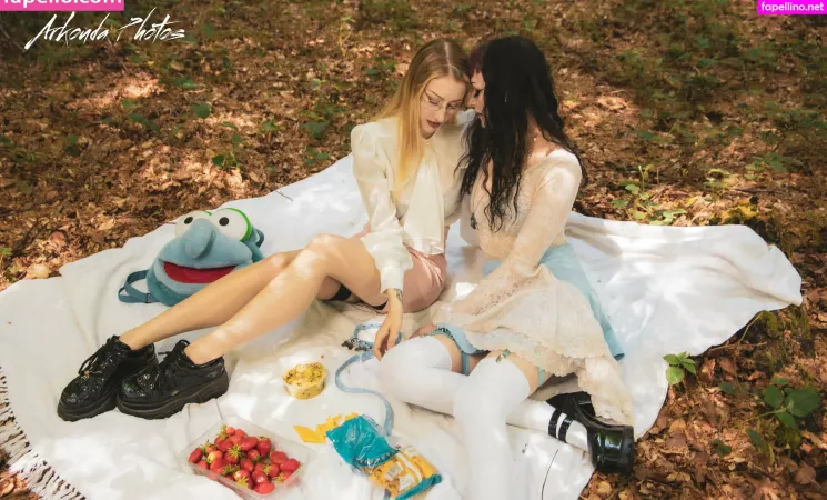Laceandleashes OnlyFans Thumbnail #CqyMmSjJYT