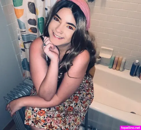 Lacebeth OnlyFans Thumbnail #62OTSnrzFx