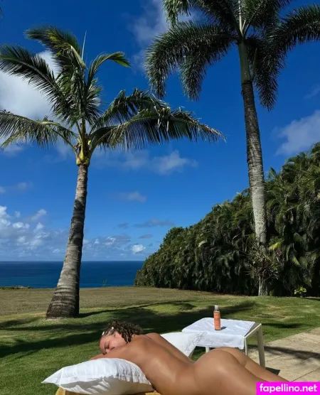 Lacesilkfree OnlyFans Thumbnail #sEPfL7YdCi