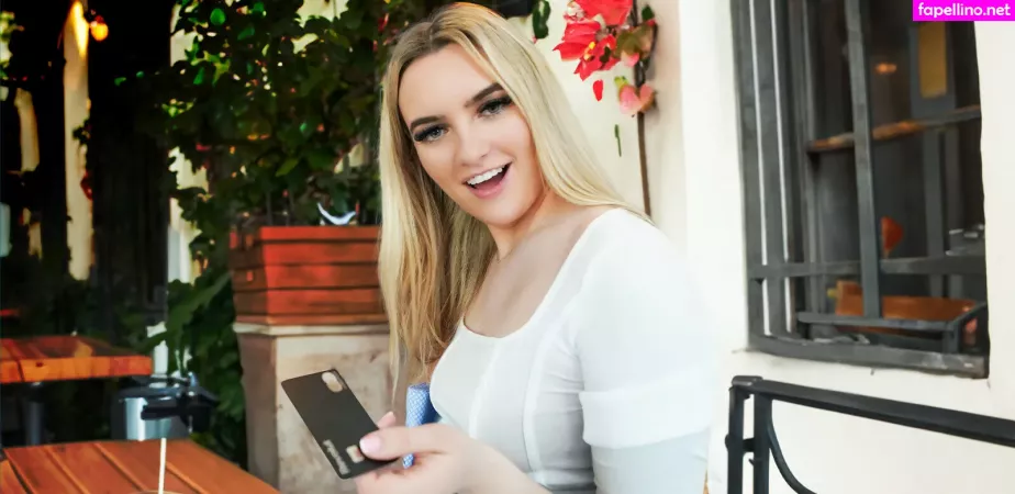 Lacey Amour OnlyFans Thumbnail #3Vv2TM7TXC