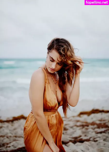 Lacey Claire Rogers 4 OnlyFans Thumbnail #GIIdGcjBvK