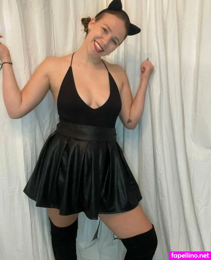 , Lacey Grey, Mrslaceygrey, lacey_grey, laceygreyy Nude Leaked OnlyFans Photo #x4PqxCx7uR