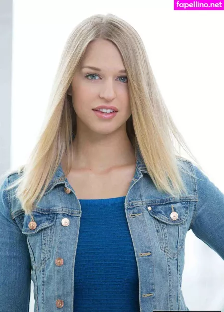 Lacey Johnson OnlyFans Thumbnail #55pWlctofp