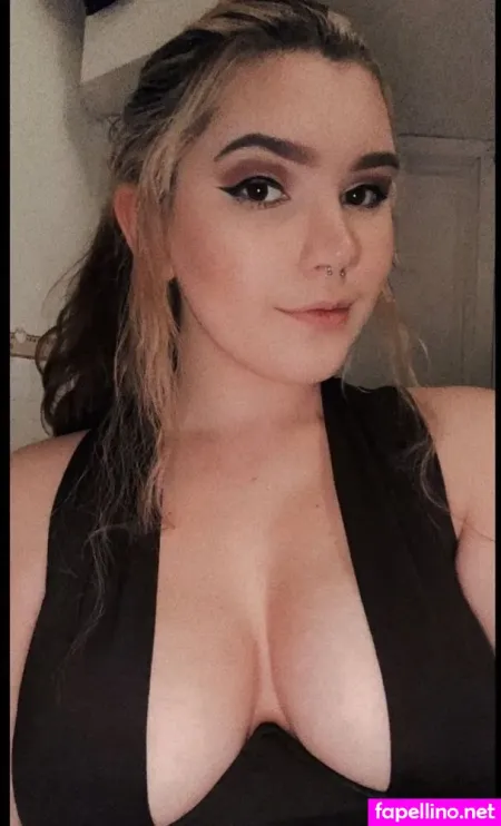 Lacey Kibb 1 OnlyFans Thumbnail #unmJNOxK6d