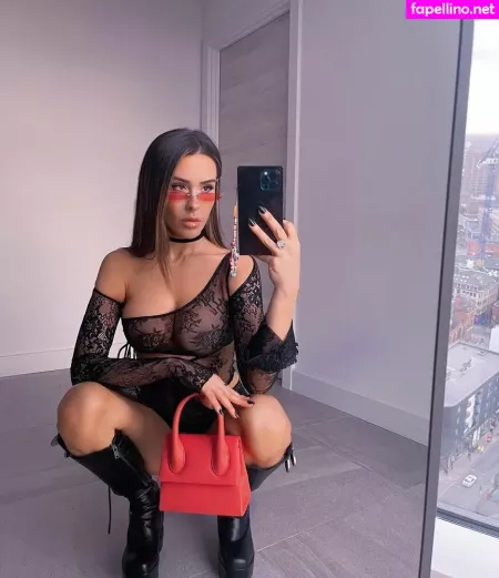 Lacey Montgomery OnlyFans Thumbnail #qfO3KllXac