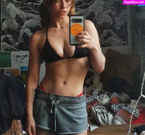 Lacey Rose Trebilcook OnlyFans Thumbnail #t7vtNUtAUS