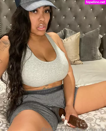 Laceyduvalle OnlyFans Thumbnail #95MI8yo3m3