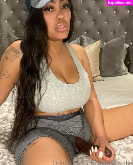 Laceyduvalle OnlyFans Thumbnail #KuJ8GViahD