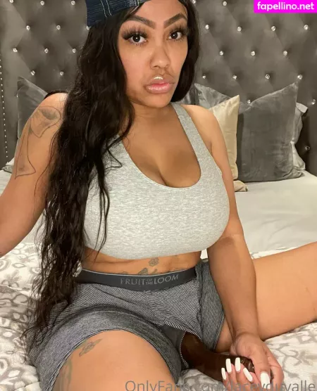 Laceyduvalle OnlyFans Thumbnail #Zzr8ztRfRE