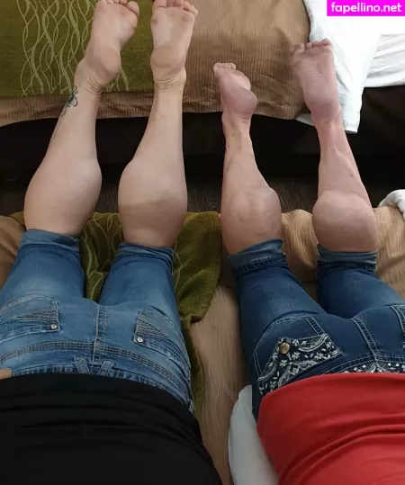 Laceys Muscular Calves OnlyFans Thumbnail #JjmTi2WHcG
