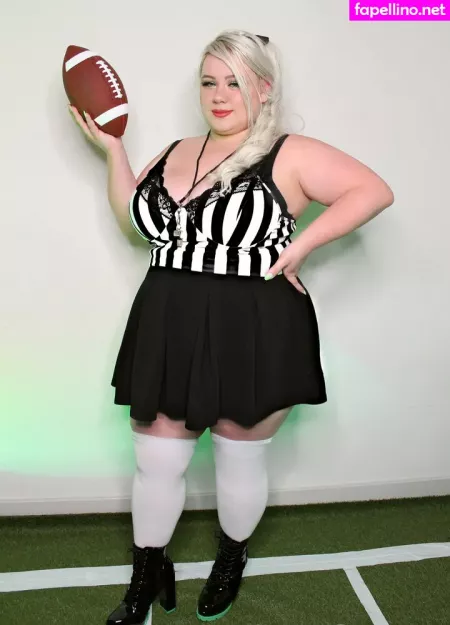 Laceysummersfree OnlyFans Thumbnail #FrL5aSat89