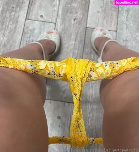 Laciegreen49 OnlyFans Thumbnail #GJQIKNvi5a