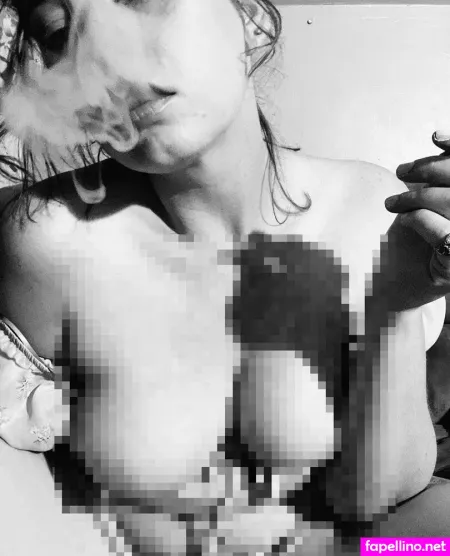Laciethewife OnlyFans Thumbnail #lEYwosNZHx