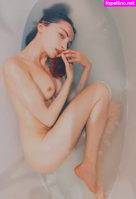 Lacrima Mosa Model OnlyFans Thumbnail #L4Pyvuf9wD