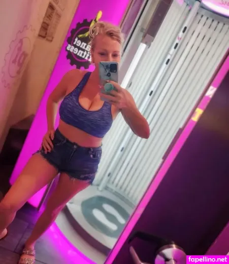 Lactatingmilfbritney OnlyFans Thumbnail #kk9CKgR73w