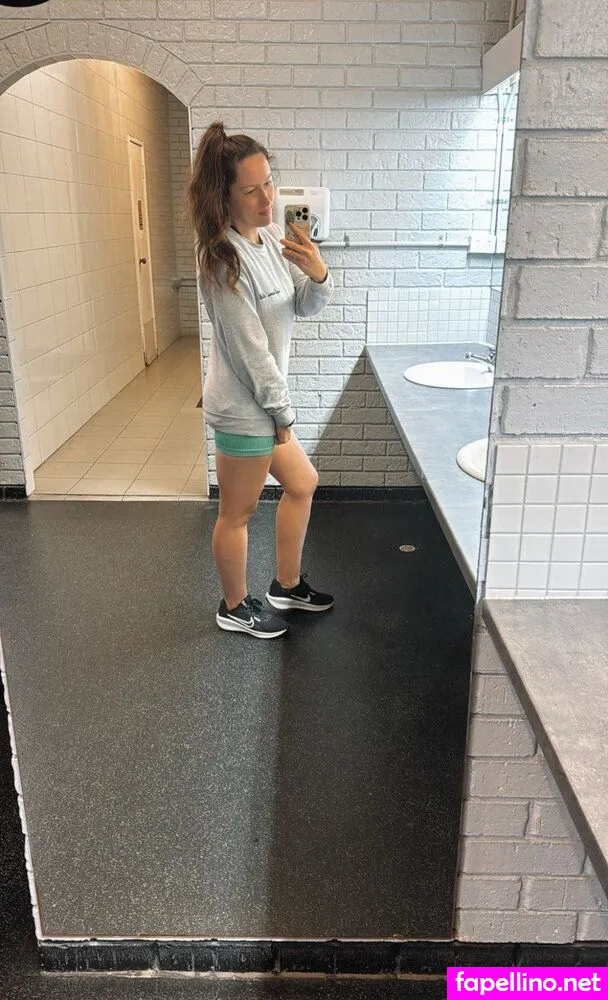 Lactatingmom, le_comisionaire Nude Leaked OnlyFans Photo #6smWfB14pp