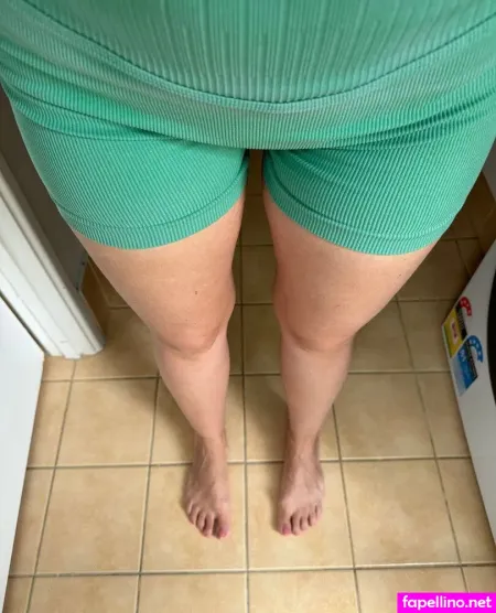 Lactatingmom OnlyFans Thumbnail #HM4o7rYT2Z