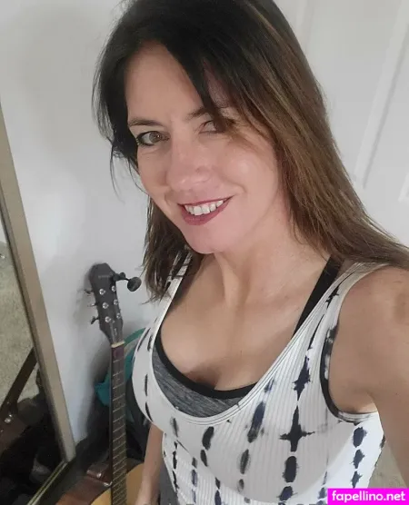 Lacylove6 OnlyFans Thumbnail #EyT7JzSHcs