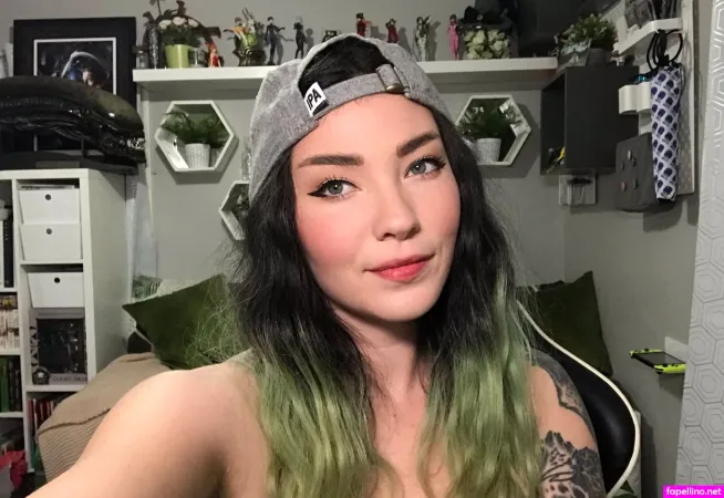 Ladeedanger Main Profile Photo