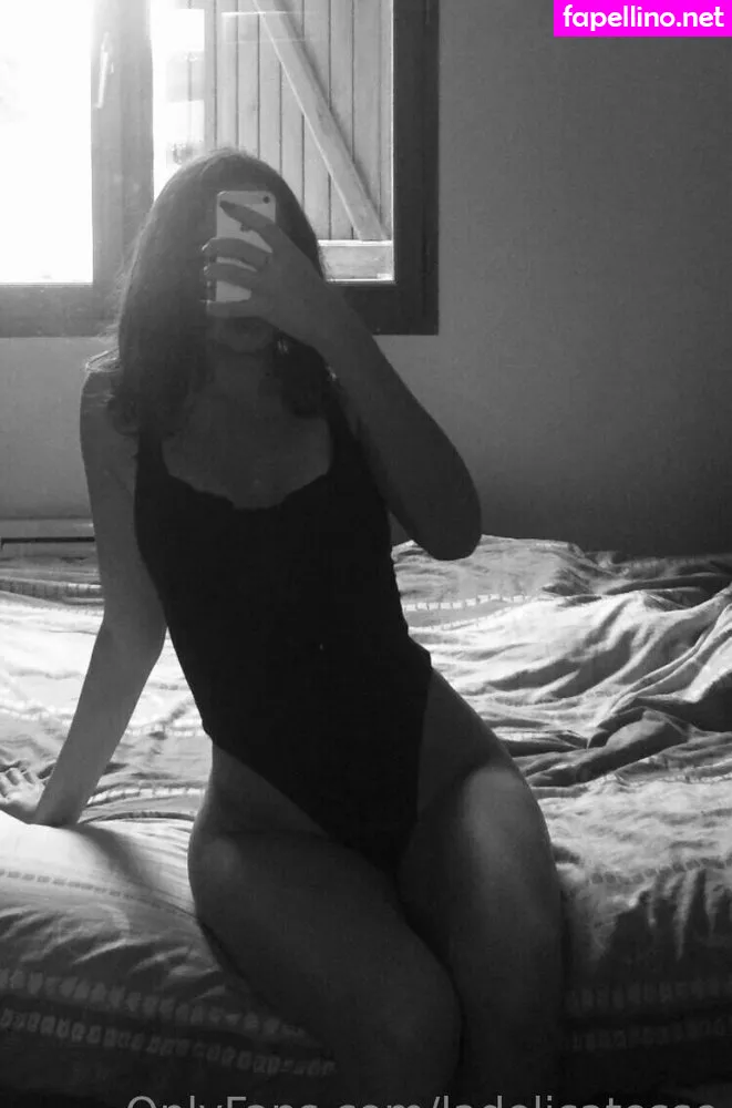 Iadelicatesse, ladelicatesse, ladelicatessedesmots Nude Leaked OnlyFans Photo #n5C0wymzNG
