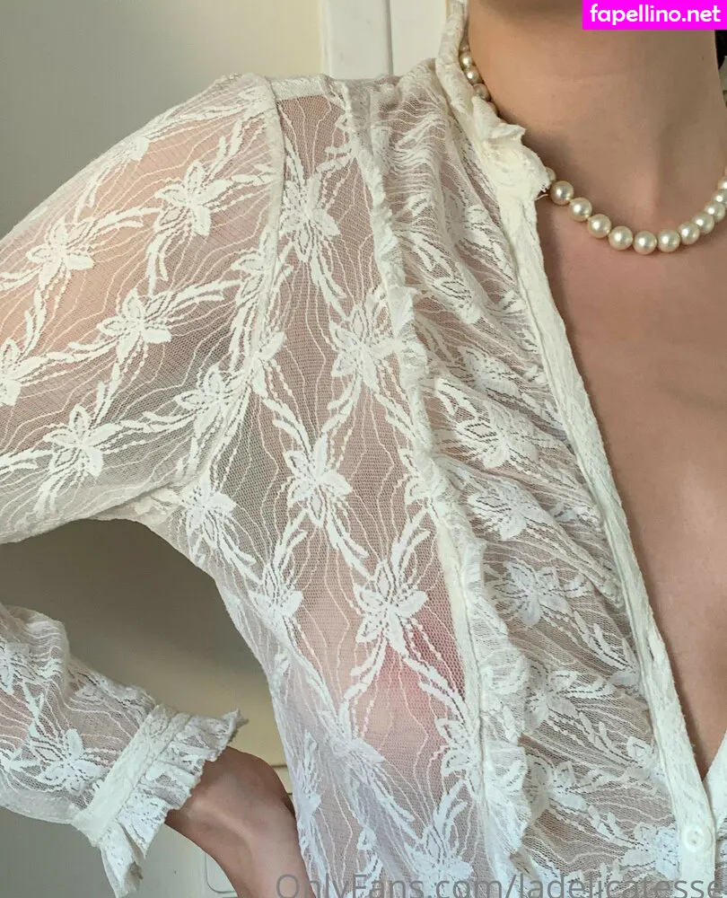 Iadelicatesse, ladelicatesse, ladelicatessedesmots Nude Leaked OnlyFans Photo #nHY8PHa5pd