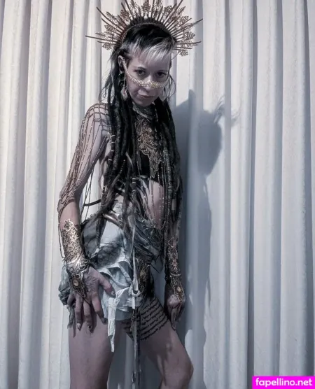 Ladiloonitik OnlyFans Thumbnail #8aXRFgKPnF