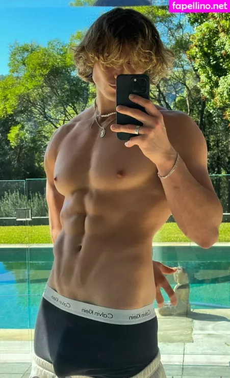 Ladorian OnlyFans Thumbnail #yE7jsC5YPa