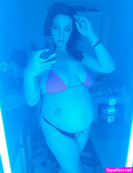 Lady Anaconda OnlyFans Thumbnail #3YIehHFCR2
