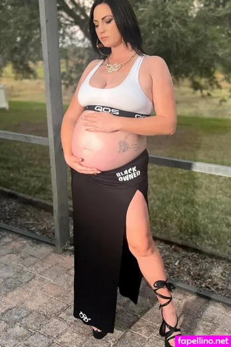 Lady Anaconda OnlyFans Thumbnail #9iajELb2Cr