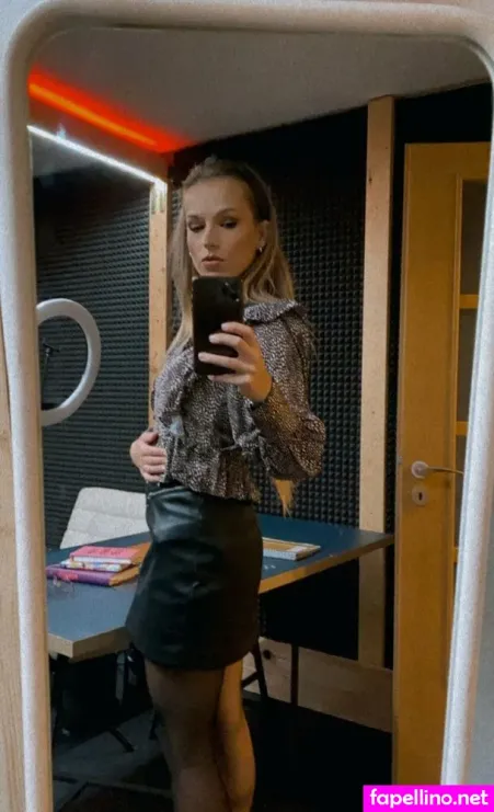 Lady Annabelle 1 OnlyFans Thumbnail #Y7gcdpxPO8