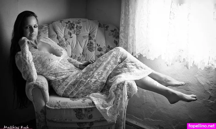 Lady Butterfly OnlyFans Thumbnail #3Gwvk0YLwm