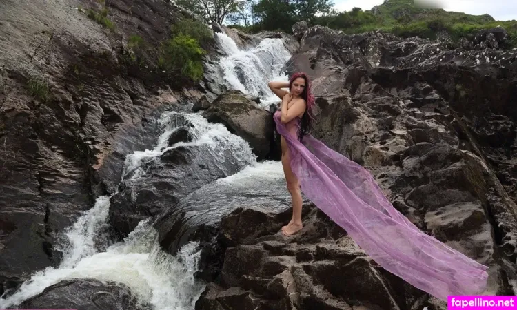 Lady Butterfly OnlyFans Thumbnail #WYINmTitCc