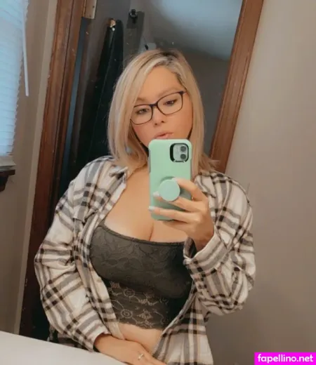 Lady Country OnlyFans Thumbnail #WTu9wgKfqY