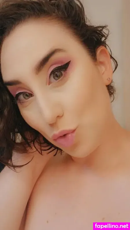 Lady Dimitrescu 1 OnlyFans Thumbnail #mwkeqWlDHs
