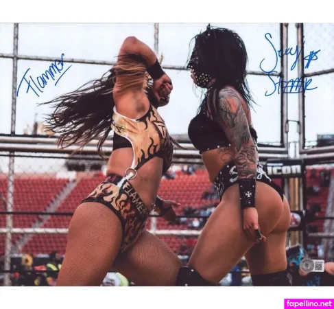 Lady Flammer OnlyFans Thumbnail #9cd8ZD0g7j