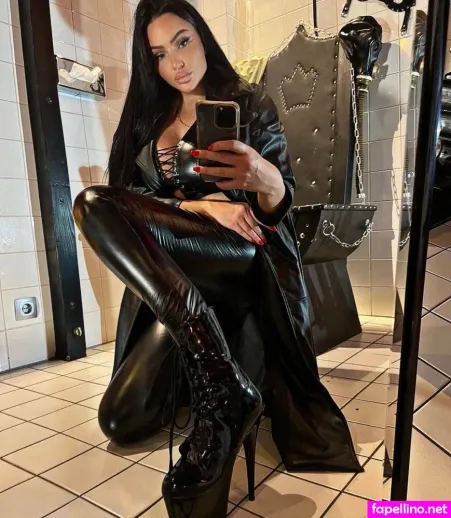 Lady Jenna OnlyFans Thumbnail #yEC57dph85