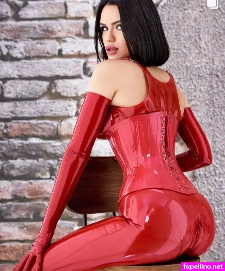Lady Jolie Berrie OnlyFans Thumbnail #MERKbgYtw1