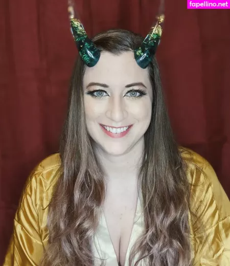 Lady Kitsune OnlyFans Thumbnail #dzG4pUpos1