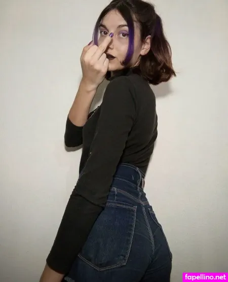 Lady Laila OnlyFans Thumbnail #O6J5lzwfav