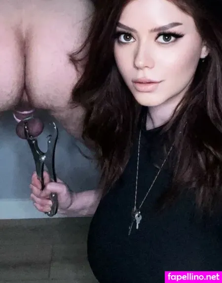 Lady Librie Main Profile Photo