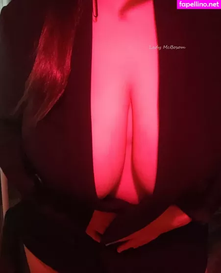 Lady Mcbosom OnlyFans Thumbnail #R6YnB4uSUl