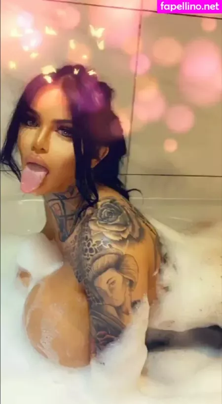 Lady Pleasure OnlyFans Thumbnail #D3Zw366Luz