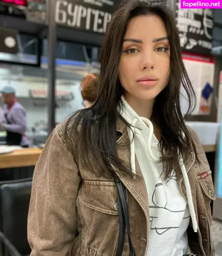 Lady Ross OnlyFans Thumbnail #IWuVIbxqLS